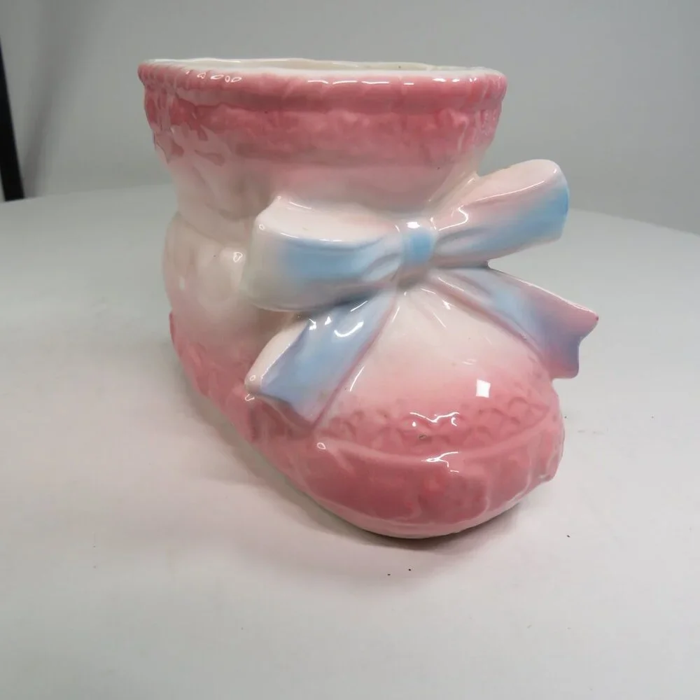 Baby Girl Pink Vintage Gift Set Ceramic Shoe Planter, (5) Blankets, Mittens